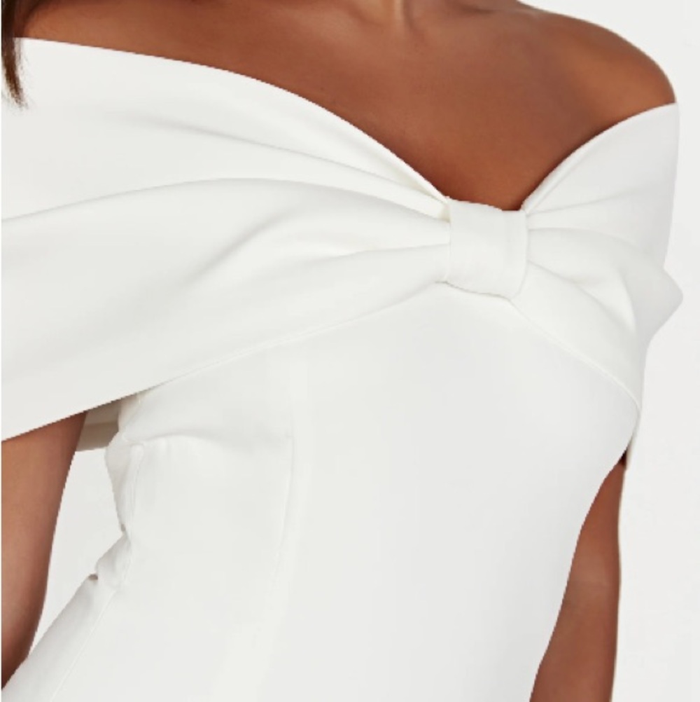 Meshki Gwyneth Off Shoulder Bow Mini Dress - Picture 10 of 11